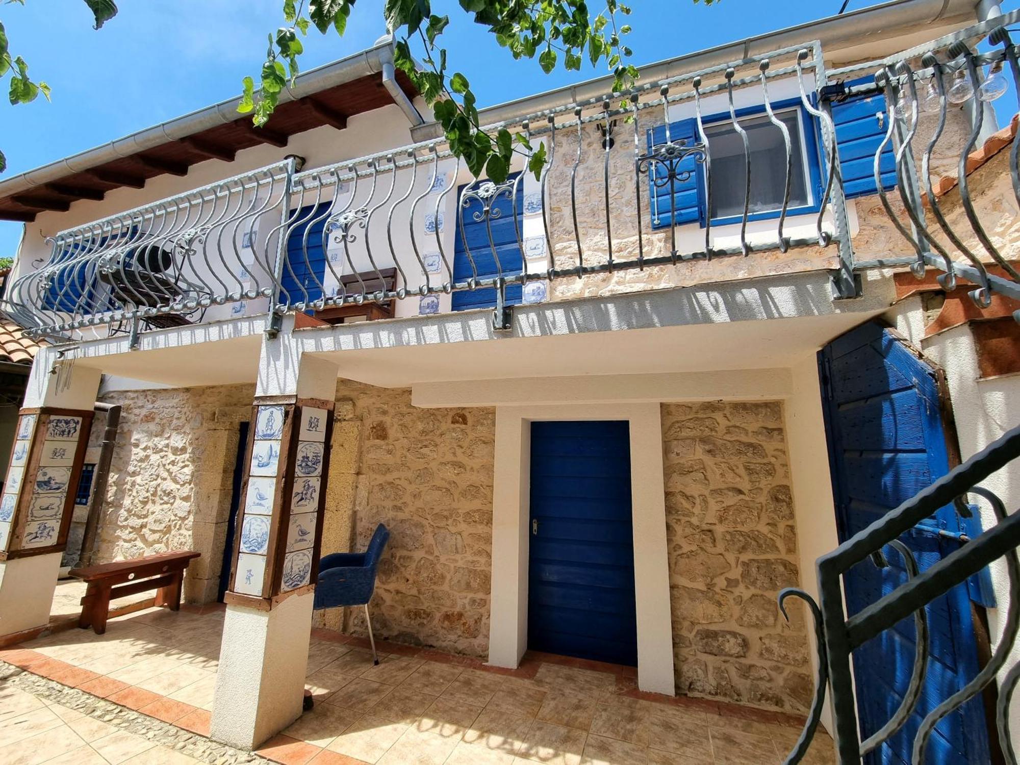 Apartments Skoljka Jezera Ngoại thất bức ảnh