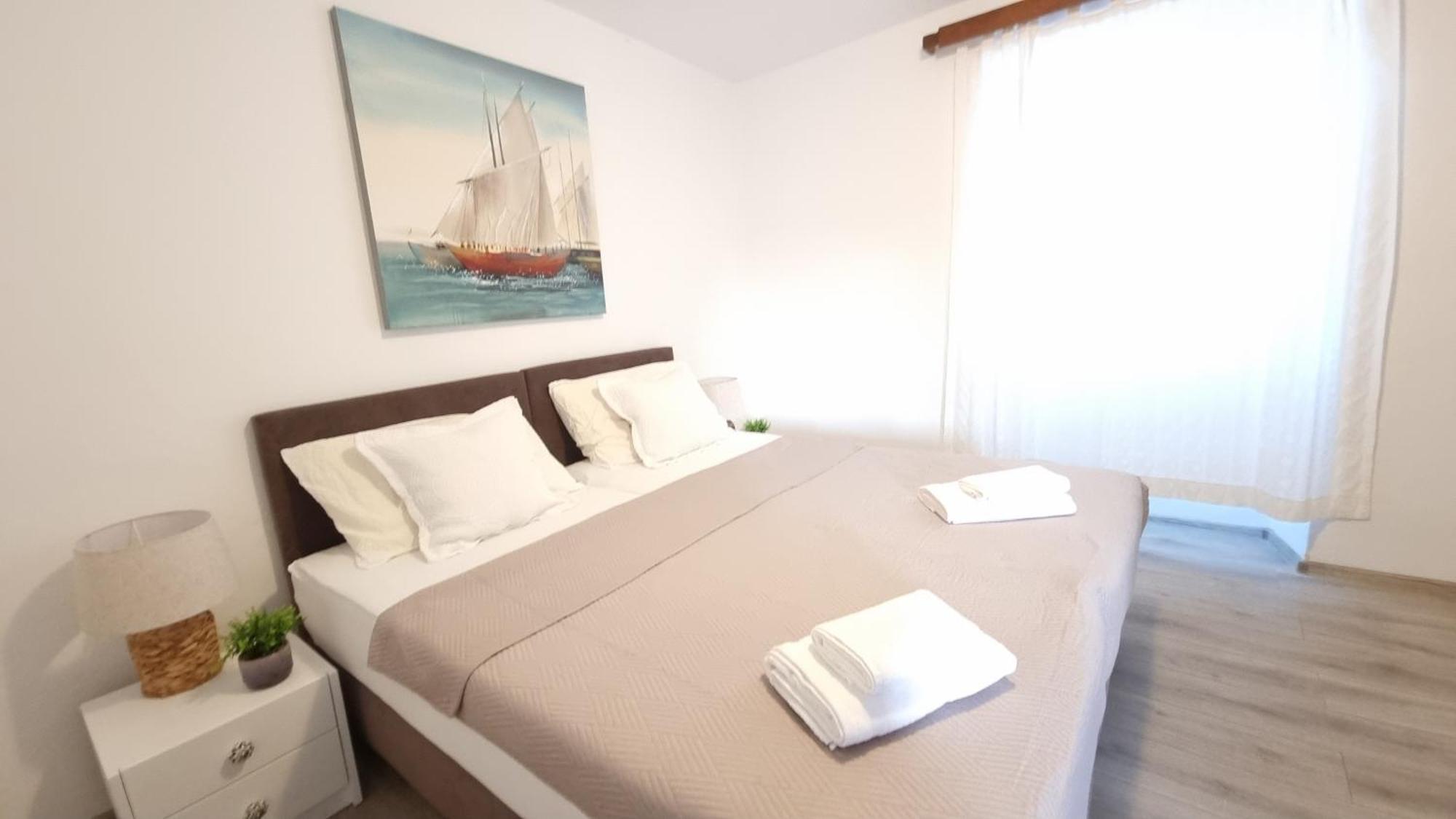 Apartments Skoljka Jezera Ngoại thất bức ảnh
